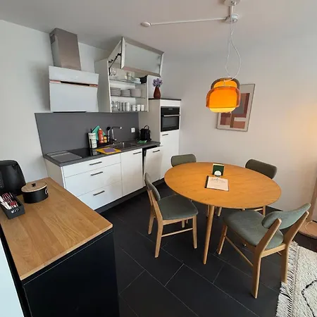 Lavida Spark Alpenstudio, Hike & Bike Free Parking